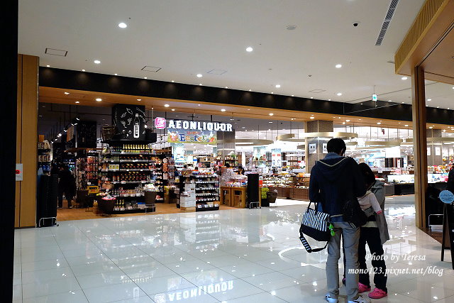 【日本．名古屋】AEON MALL 永旺夢樂城常滑．距離機場只要一站的大型購物中心，好吃又好逛，還有全世界最大的招財貓，機場有免費接駁車 @QQ的懶骨頭