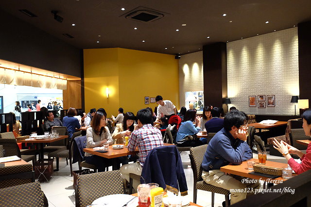 【日本．名古屋】Light Cafe＠永旺常滑商場，介於舒芙蕾和鬆餅之間的美味鬆餅，令人難忘~ @QQ的懶骨頭