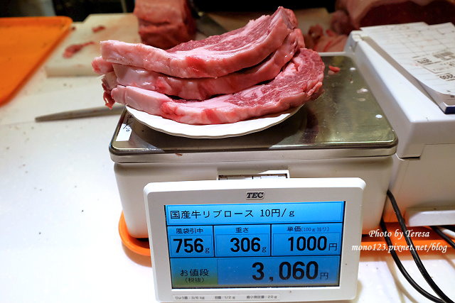 【日本名古屋．美食】IKINARI STEAK．いきなりステーキ．初次嚐試站著吃牛排，現點現切的日本和牛鮮嫩多汁，大口吃肉超滿足 @QQ的懶骨頭