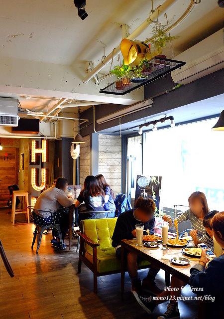 台中北區︱HUN 混．一中商圈超人氣義式餐廳，有工業風的復古用餐環境，和好吃的義大利麵 @QQ的懶骨頭