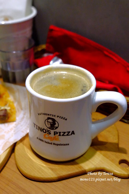 台中南屯︱TINO`S PIZZA Cafe 提諾皮斯＠大墩店．義式餐廳的創意披薩，結合小酒館概念的新式餐飲，有好吃的甜在心披薩 @QQ的懶骨頭