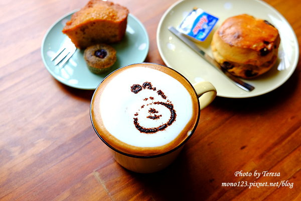 【台中北屯．下午茶】Buka這一隻熊．市區裡的桃花源，有好吃的蛋糕、好喝的咖啡，還有可愛的雜貨小物可以買 @QQ的懶骨頭