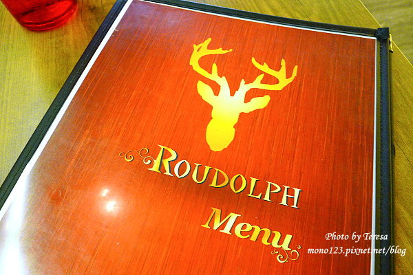 【新竹竹北．美式餐廳】ROUDOLPH 魯道夫美式主題餐廳．冷藏牛排初體驗，還有媲美王品的牛小排 @QQ的懶骨頭