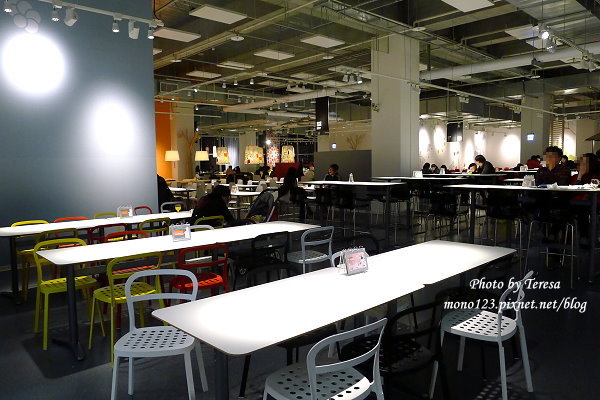 台中南屯︱IKEA的宜家家居餐廳．經典肉丸子比想像中的好吃 @QQ的懶骨頭