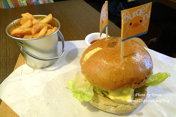 【台中西屯區．早午餐】Burger Joint 7分SO美式廚房．台中超人氣早午餐 @QQ的懶骨頭