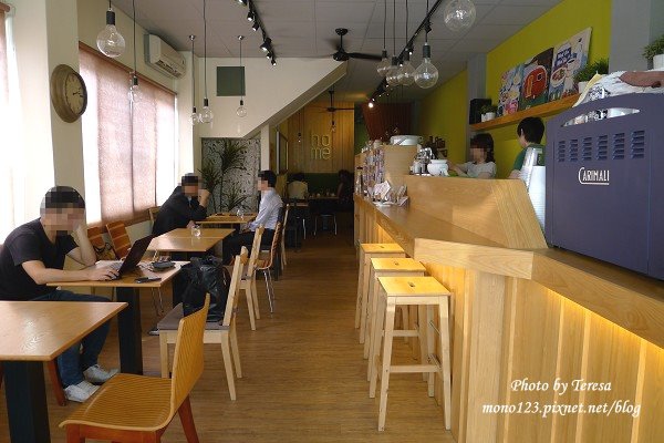 【台中西區．早午餐】好迷咖啡 ho.me cafe．餐點好、服務也好 @QQ的懶骨頭