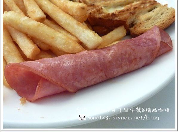 【台中西區．早午餐】Doob2豆子早午餐&#038;Cafe．和可愛的法國兔一起吃早餐吧~ @QQ的懶骨頭