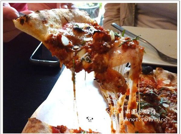 【台中餐廳】PUZZLE Pizza 拼圖．披薩．搬新家並改名為拼圖食庫 @QQ的懶骨頭