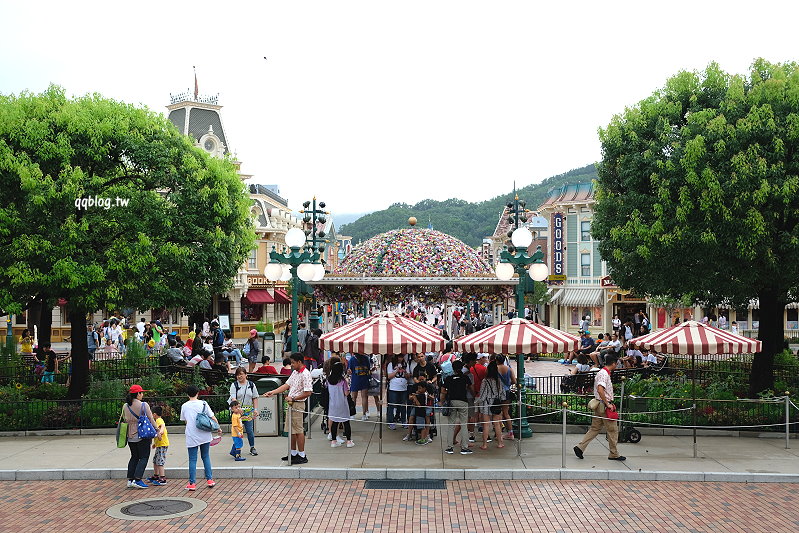 香港旅遊︱迪士尼樂園，充滿魔法魅力的歡樂樂園，夜間遊行好看無冷場，錯過可惜 @QQ的懶骨頭