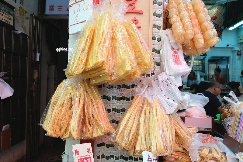 香港深水埗︱公和荳品廠．米其林推薦，傳承百年的手工豆製品專賣店，豆香濃郁、口感細緻，一吃就上癮的好味道 @QQ的懶骨頭