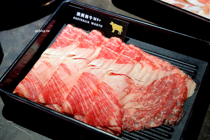 台中南屯︱Beef King．日本頂級A5和牛、澳洲M9+和牛吃到飽，不用飛出國一次就可以吃好吃滿 @QQ的懶骨頭
