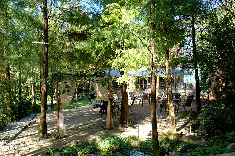 台中北屯︱鹿寮享自在 Deer Farms．玻璃屋景觀餐廳，餐點精緻吃的是食物的原味 @QQ的懶骨頭