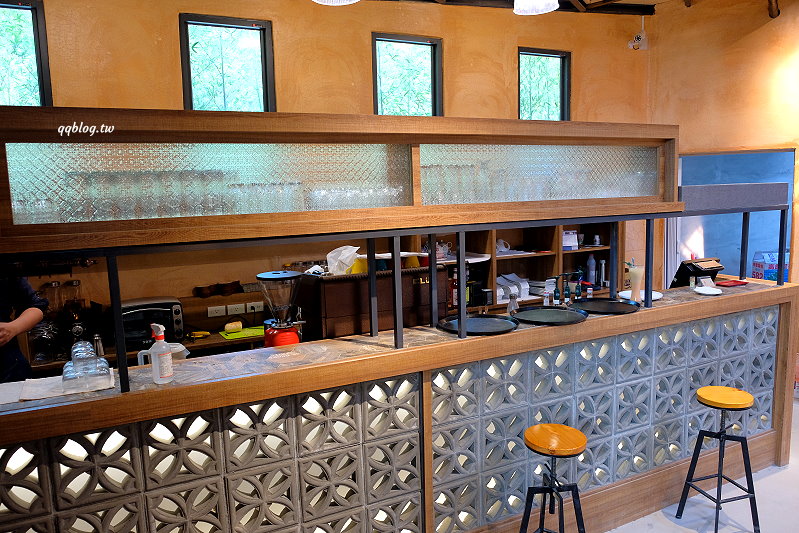 台中北屯︱鹿寮享自在 Deer Farms．玻璃屋景觀餐廳，餐點精緻吃的是食物的原味 @QQ的懶骨頭