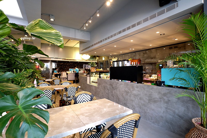 台中北屯︱JAI宅．HUN混餐飲集團6號店，叢林宮廷風格的用餐空間，餐點美味度不變，一樣讓人喜歡 @QQ的懶骨頭
