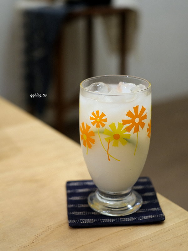 台中西區︱一人一伴 ともだち ．日式文青風格老宅早午餐，近台中教育大學 @QQ的懶骨頭