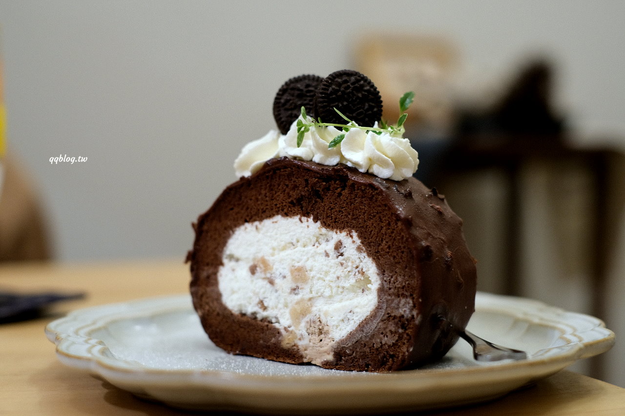 台中西區︱一人一伴 ともだち ．日式文青風格老宅早午餐，近台中教育大學 @QQ的懶骨頭