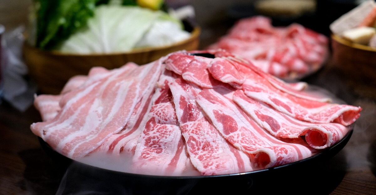 台中北屯︱燒瓶子。大肆の鍋．來自彰化員林的人氣火鍋，一個人也可以吃鴛鴦鍋 @QQ的懶骨頭