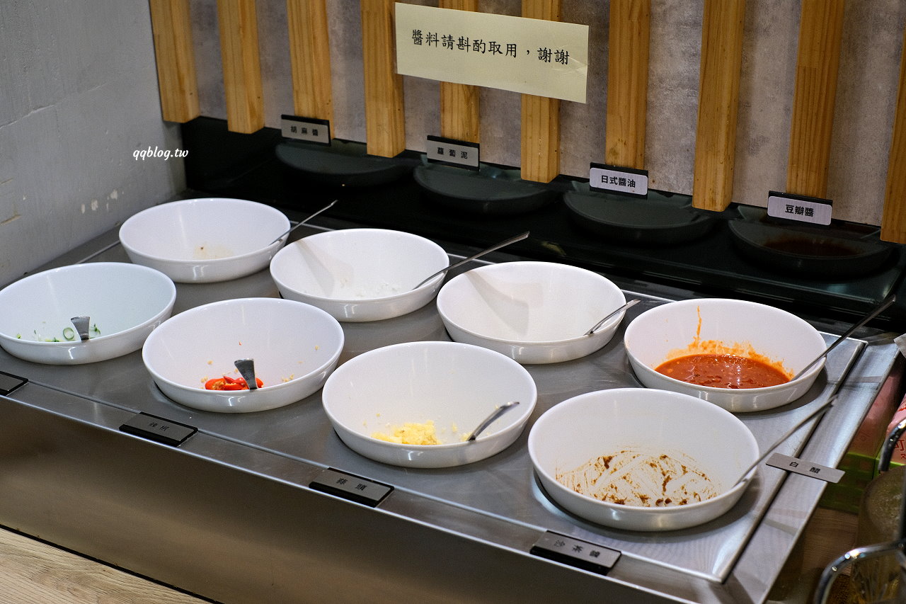 台中北屯︱天童本湯鍋物．標榜使用天然食材熬煮16小時的湯底，肉控可以選擇加倍肉，近大坑九號步道、廍子公園 @QQ的懶骨頭