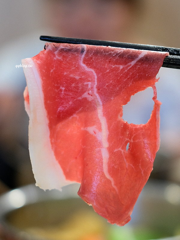 台中北屯︱天童本湯鍋物．標榜使用天然食材熬煮16小時的湯底，肉控可以選擇加倍肉，近大坑九號步道、廍子公園 @QQ的懶骨頭