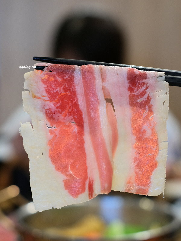 台中北屯︱天童本湯鍋物．標榜使用天然食材熬煮16小時的湯底，肉控可以選擇加倍肉，近大坑九號步道、廍子公園 @QQ的懶骨頭