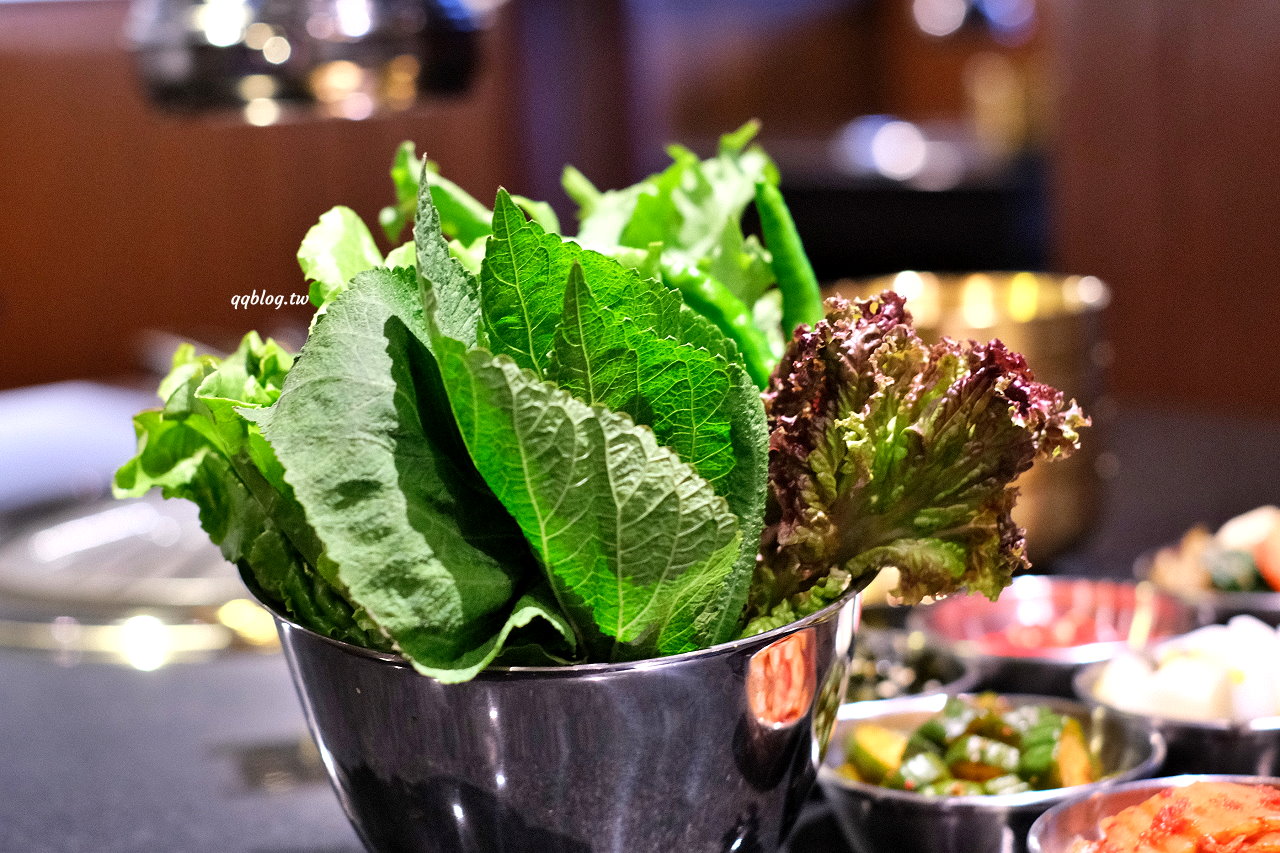 台中南屯︱燒肉滋滋ZIZI．韓式咖啡廳風格的燒肉店，質感升級、餐點好吃，近南屯交流道 @QQ的懶骨頭