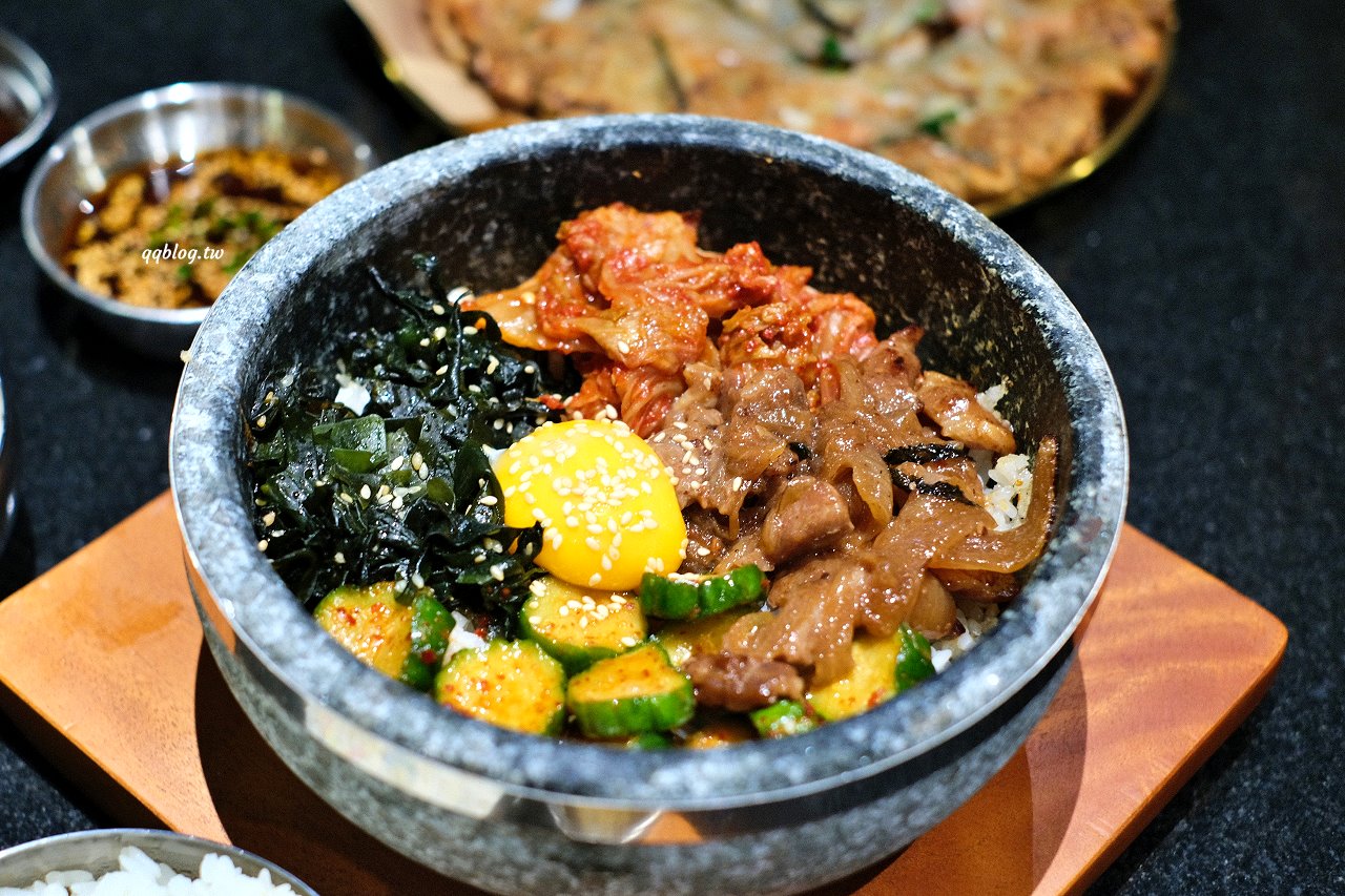 台中南屯︱燒肉滋滋ZIZI．韓式咖啡廳風格的燒肉店，質感升級、餐點好吃，近南屯交流道 @QQ的懶骨頭