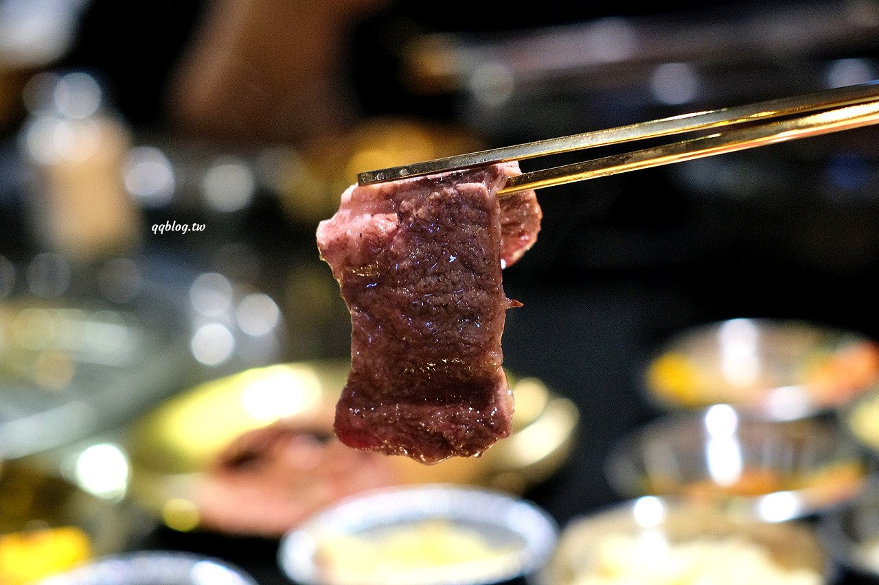 台中南屯︱燒肉滋滋ZIZI．韓式咖啡廳風格的燒肉店，質感升級、餐點好吃，近南屯交流道 @QQ的懶骨頭