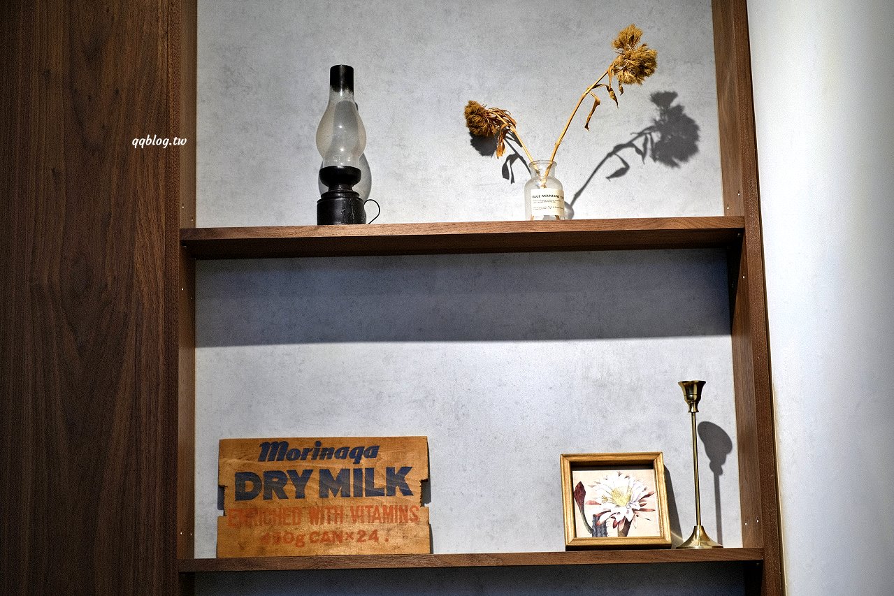 台南中西區︱伯虎在旗樓．恆春超人氣名店台南分店在蝸牛巷裡，專賣肉桂捲、可頌和可麗露(已歇業) @QQ的懶骨頭