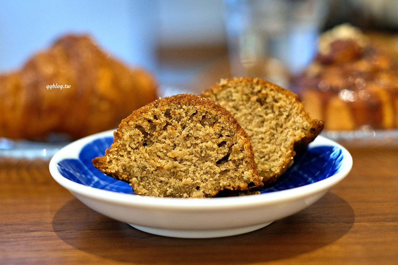 台南中西區︱伯虎在旗樓．恆春超人氣名店台南分店在蝸牛巷裡，專賣肉桂捲、可頌和可麗露(已歇業) @QQ的懶骨頭