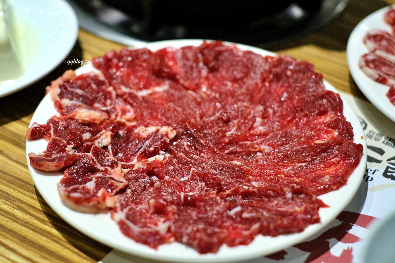 台中北屯︱尚牛二館，台中也有溫體牛肉湯，每天現宰直送最新鮮，2020年米其林必比登推薦 @QQ的懶骨頭