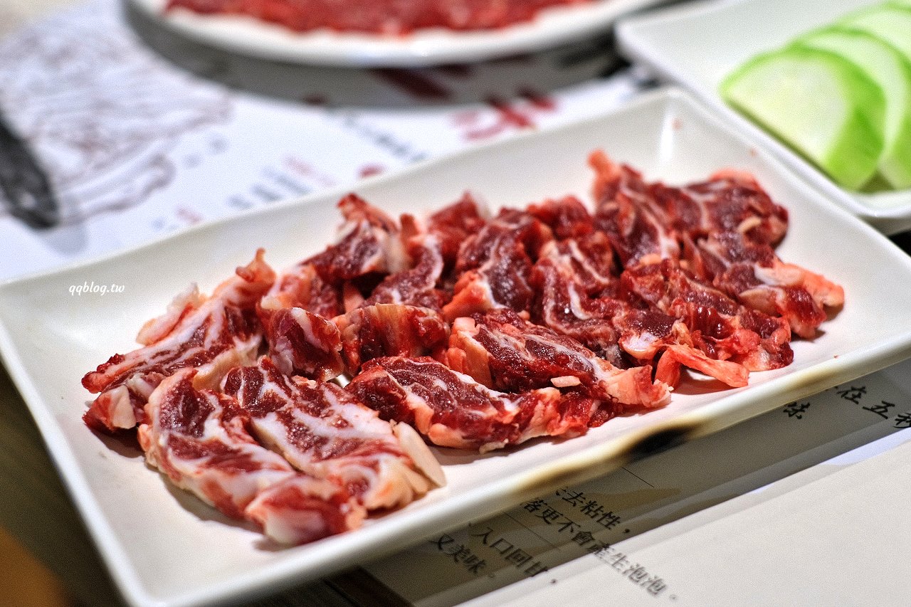 台中北屯︱尚牛二館，台中也有溫體牛肉湯，每天現宰直送最新鮮，2020年米其林必比登推薦 @QQ的懶骨頭