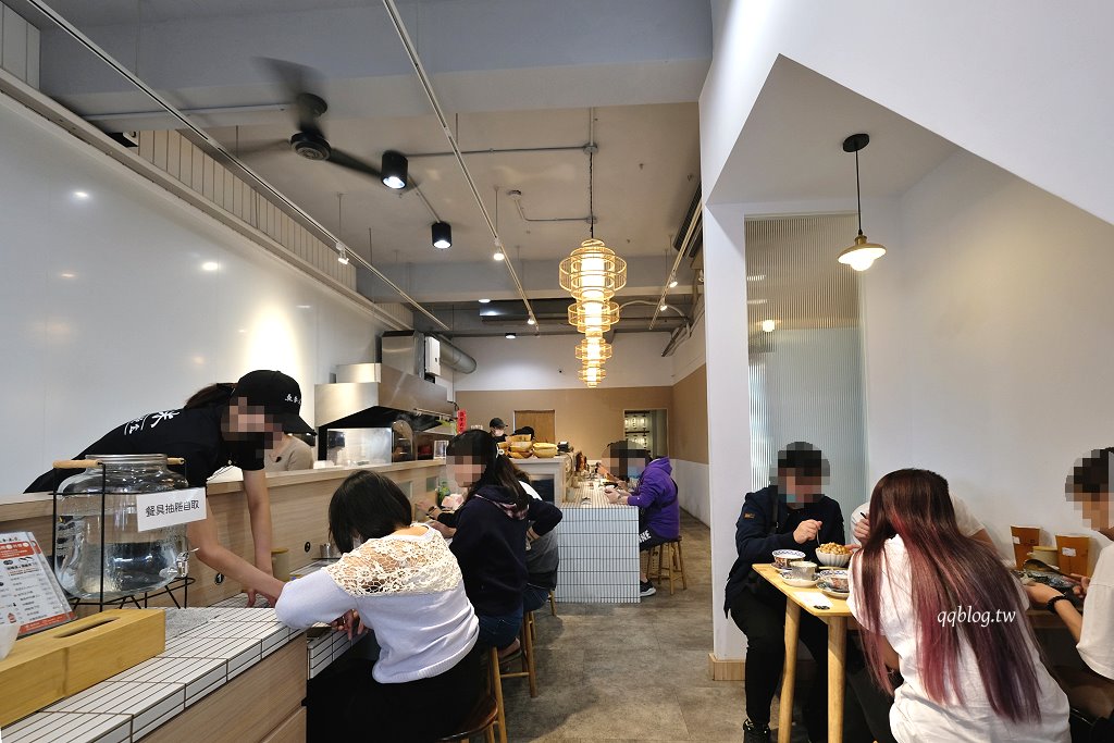 台中豐原︱魚和米．從攤販開到店面的平價日式料理，現點現做CP值高 @QQ的懶骨頭