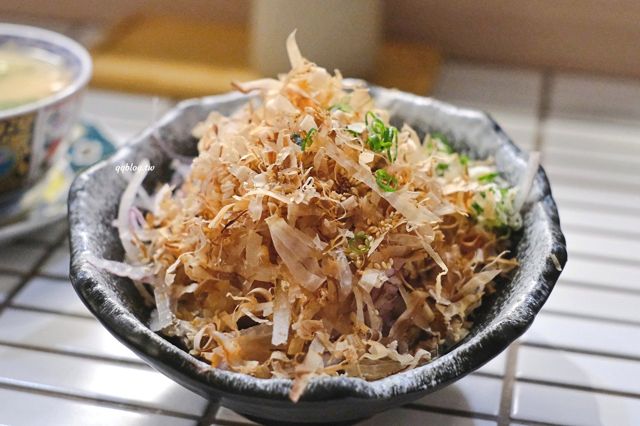 台中豐原︱魚和米．從攤販開到店面的平價日式料理，現點現做CP值高 @QQ的懶骨頭