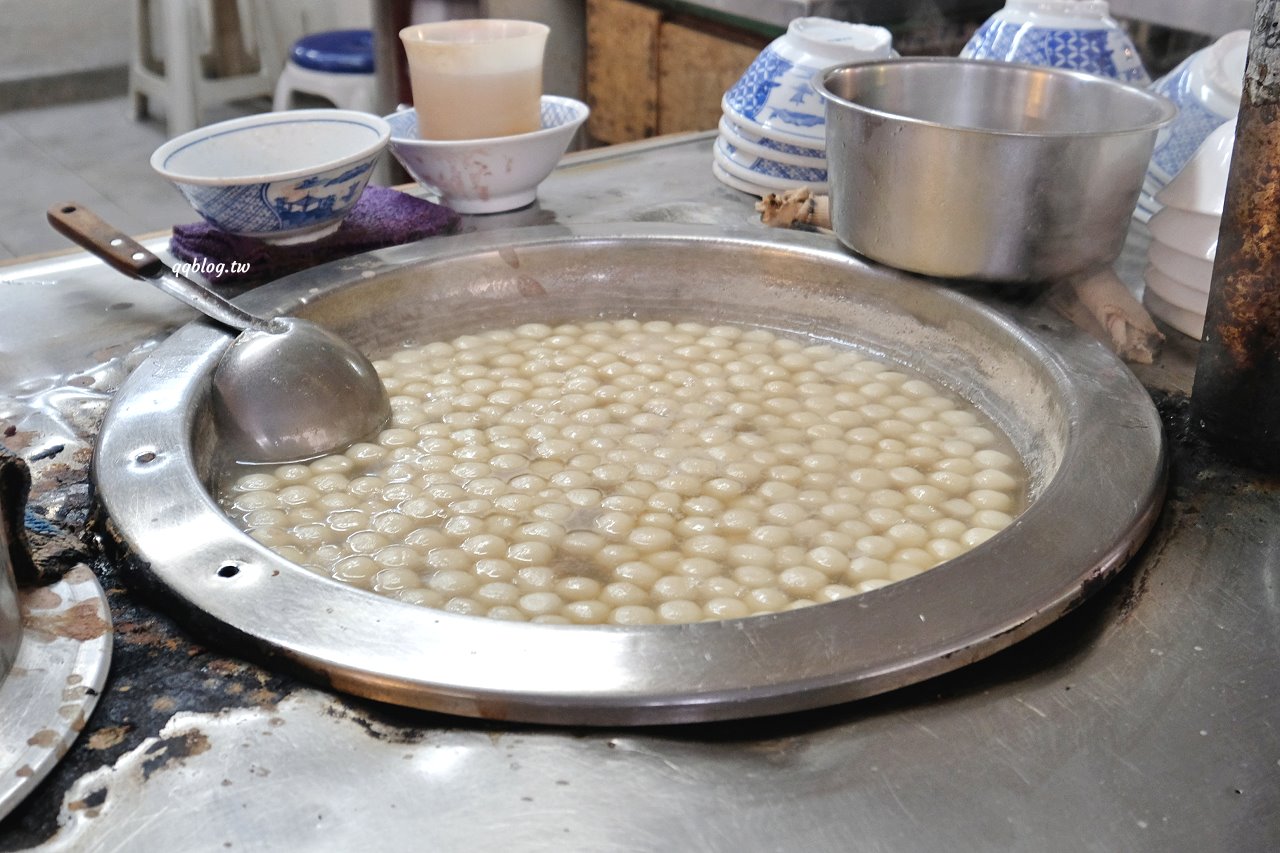 宜蘭羅東︱羅東紅豆湯圓．市場裡的美味小吃，只賣一味紅豆湯圓就飄香數十年 @QQ的懶骨頭