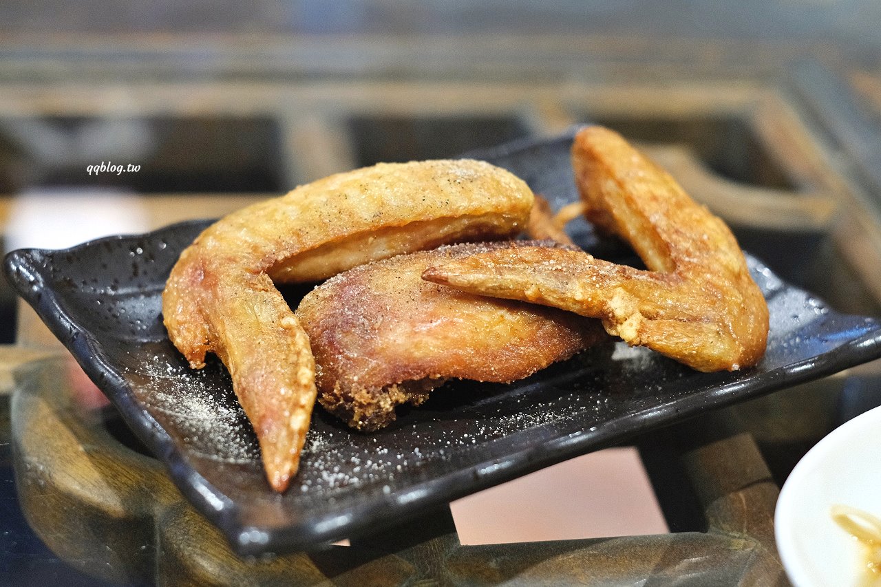 台中北屯︱耕讀園書香茶坊@民俗公園店．古色古香氛圍感十足的用餐環境，越夜越美麗 @QQ的懶骨頭