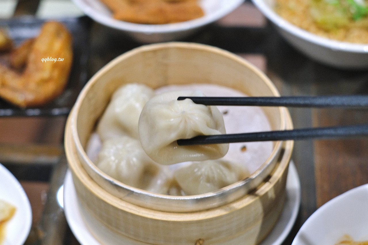 台中北屯︱耕讀園書香茶坊@民俗公園店．古色古香氛圍感十足的用餐環境，越夜越美麗 @QQ的懶骨頭