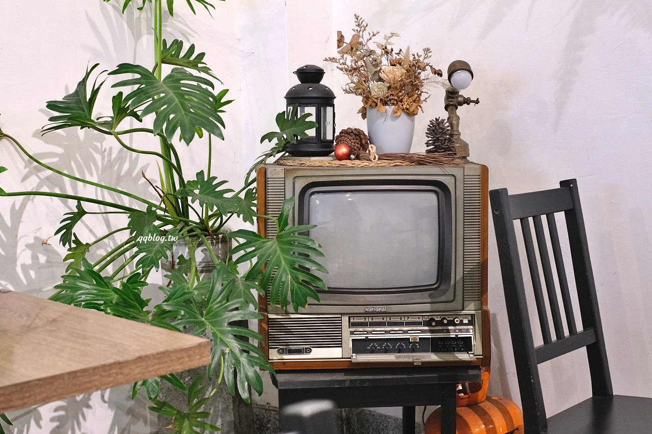 台中豐原︱木林森早午餐．充滿綠意的全天候早午餐，餐點選擇性多，口味也很好 @QQ的懶骨頭