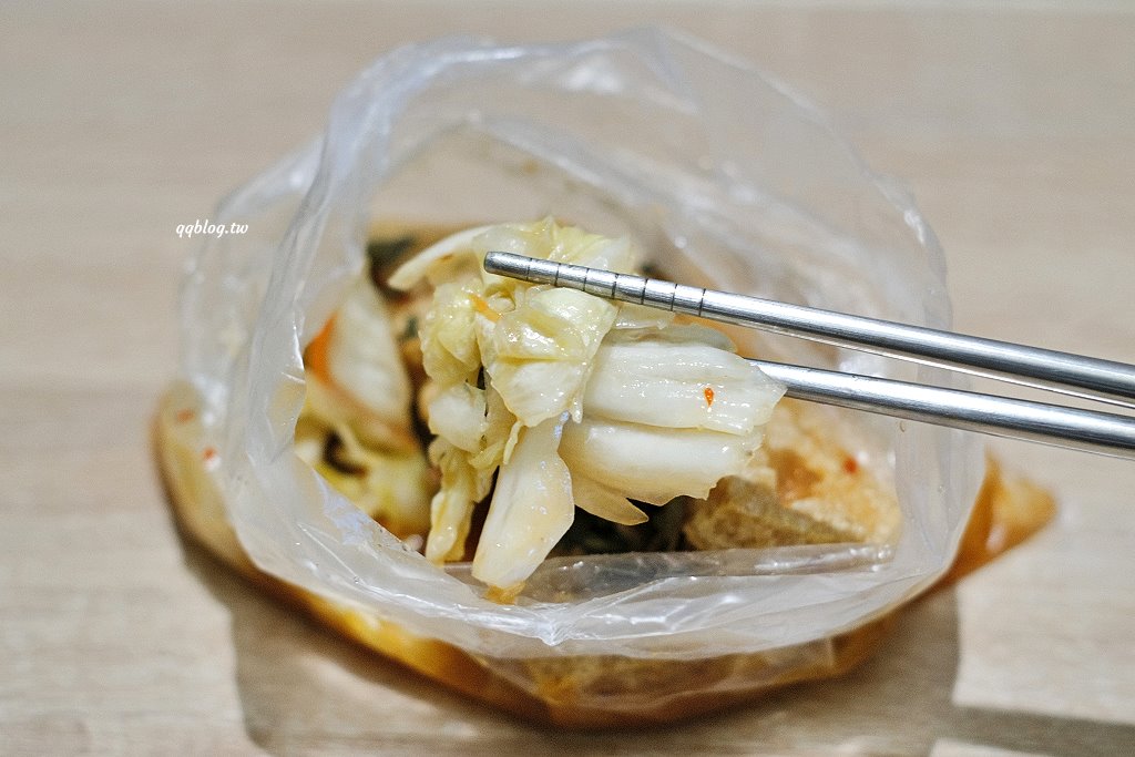 台東︱林家臭豆腐．台東正氣路排隊小吃，來一份當下午茶點心剛剛好 @QQ的懶骨頭