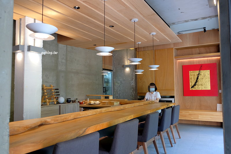 台中西區︱いさぎISAGI潔．來自日本福岡的無菜單料理，海外唯一分店在台中，2020台中米其林餐盤推薦 @QQ的懶骨頭