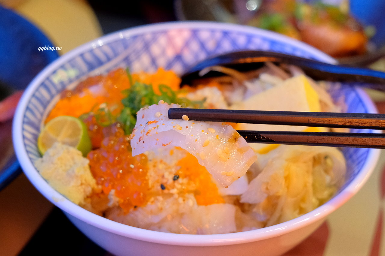 屏東琉球︱小島燒居酒屋．晚上才營業的美味日式料理，滿滿的海味吃的很滿足 @QQ的懶骨頭