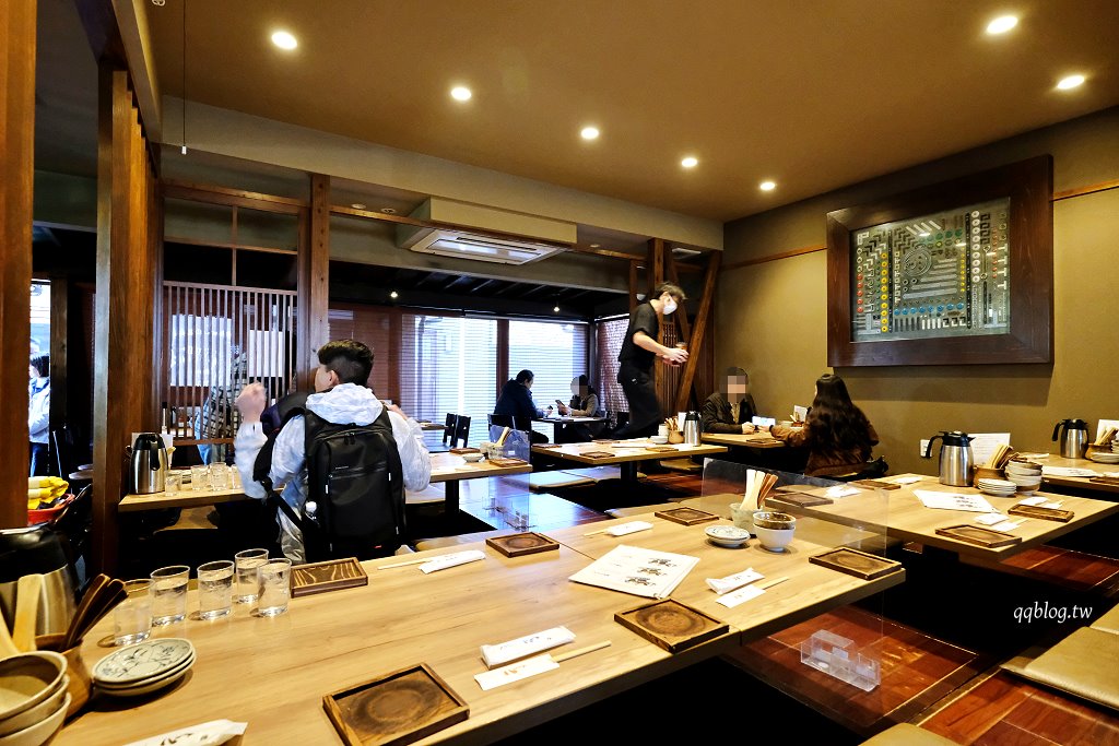 日本大分︱由布院 釜飯心．金鱗湖超人氣排隊美食，現點現烤豊後牛，釜飯三吃品嚐不一樣的味道 @QQ的懶骨頭