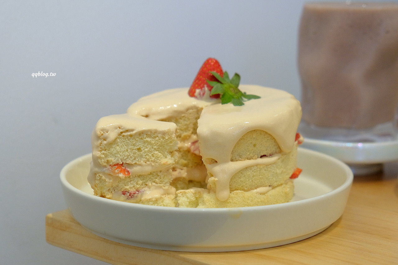 桃園平鎮︱七葑．預約制的日系簡約風格咖啡甜點店，IG熱門打卡店，近聯新醫院