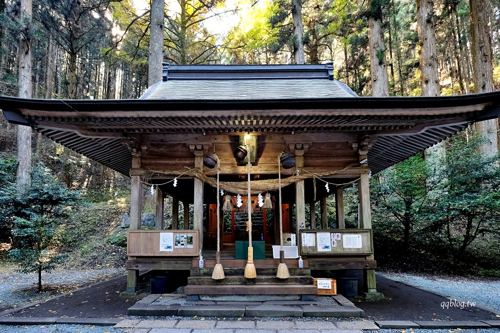 日本熊本︱上色見熊野座神社．氛圍感十足的神社，動漫螢火之森場景 @QQ的懶骨頭