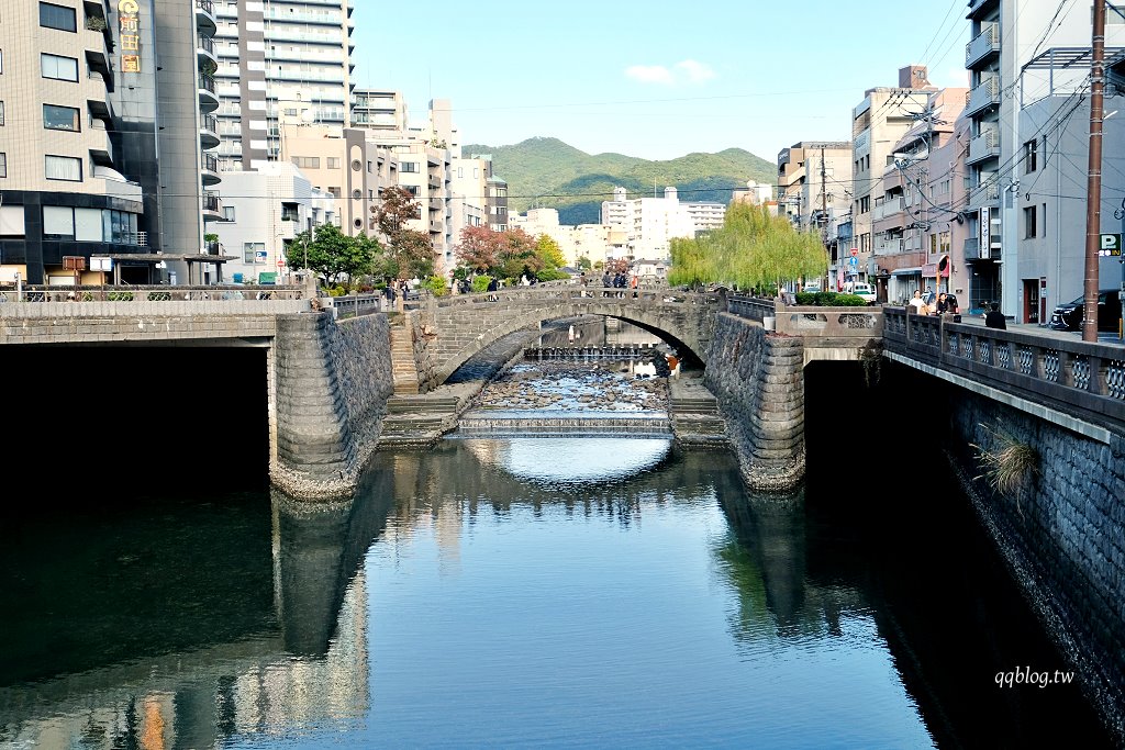 日本長崎︱眼鏡橋．日本最古老雙拱石橋，尋找幸福傳說的愛心石 @QQ的懶骨頭