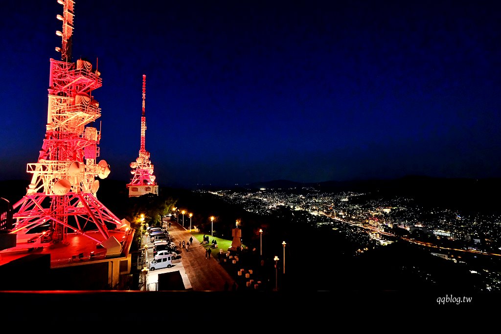 日本長崎︱稻佐山夜景．日本三大夜景之一也是世界新三大夜景，登上瞭望台觀賞美麗的長崎夜景 @QQ的懶骨頭