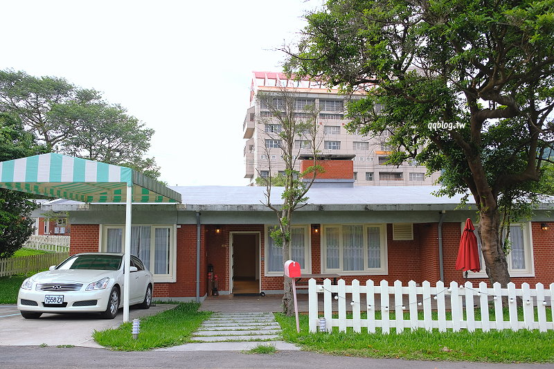 台北住宿︱陽明山美國渡假村．美軍宿舍群改建的渡假村，不用飛出國就可以體驗80年代的美式居住風格，近文化大學 @QQ的懶骨頭