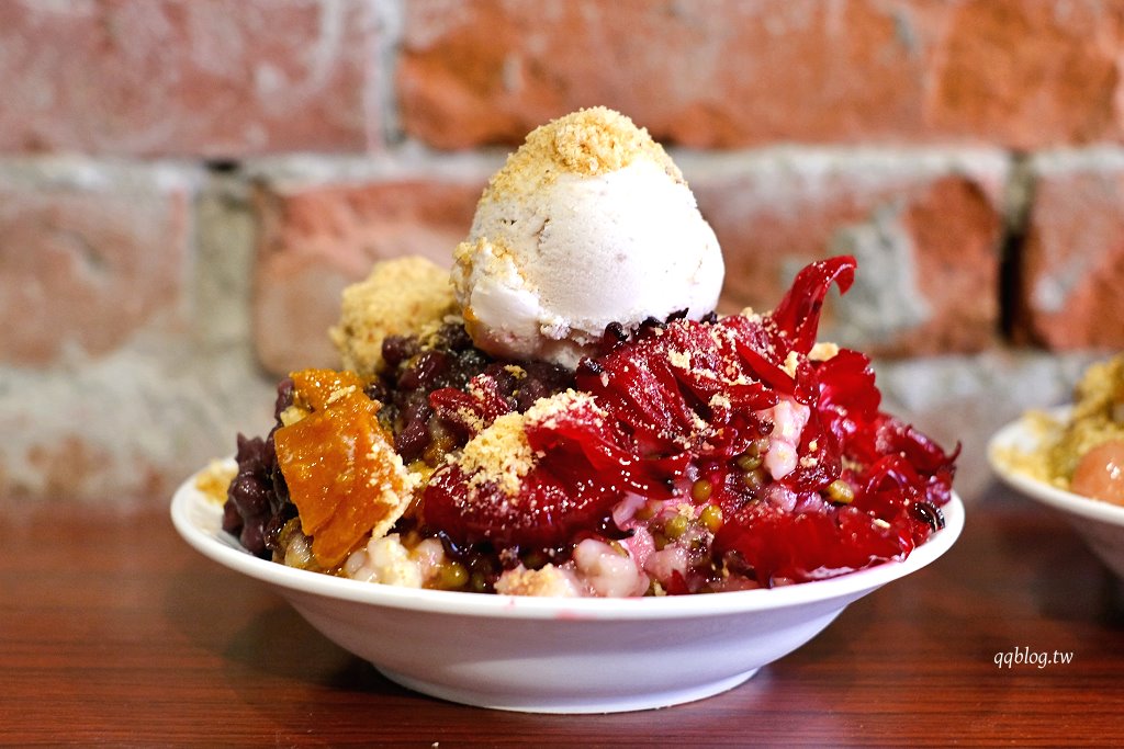 雲林斗六︱斗六四代目麥芽酥．傳承四代有百年歷史的麥芽酥，冰品也是不能會過的消暑聖品 @QQ的懶骨頭