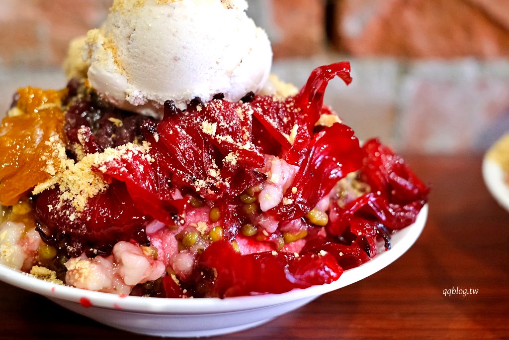 雲林斗六︱斗六四代目麥芽酥．傳承四代有百年歷史的麥芽酥，冰品也是不能會過的消暑聖品 @QQ的懶骨頭