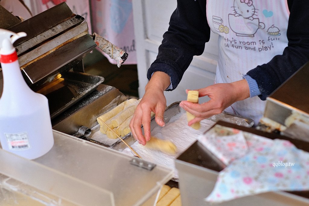 嘉義竹崎︱百年檜木甜甜圈.金黃酥脆口感好,一次買10個不嫌多,百年肖楠木、星空小屋旁 @QQ的懶骨頭 嘉義竹崎︱百年檜木甜甜圈.金黃酥脆口感好,一次買10個不嫌多,百年肖楠木、星空小屋旁 @QQ的懶骨頭