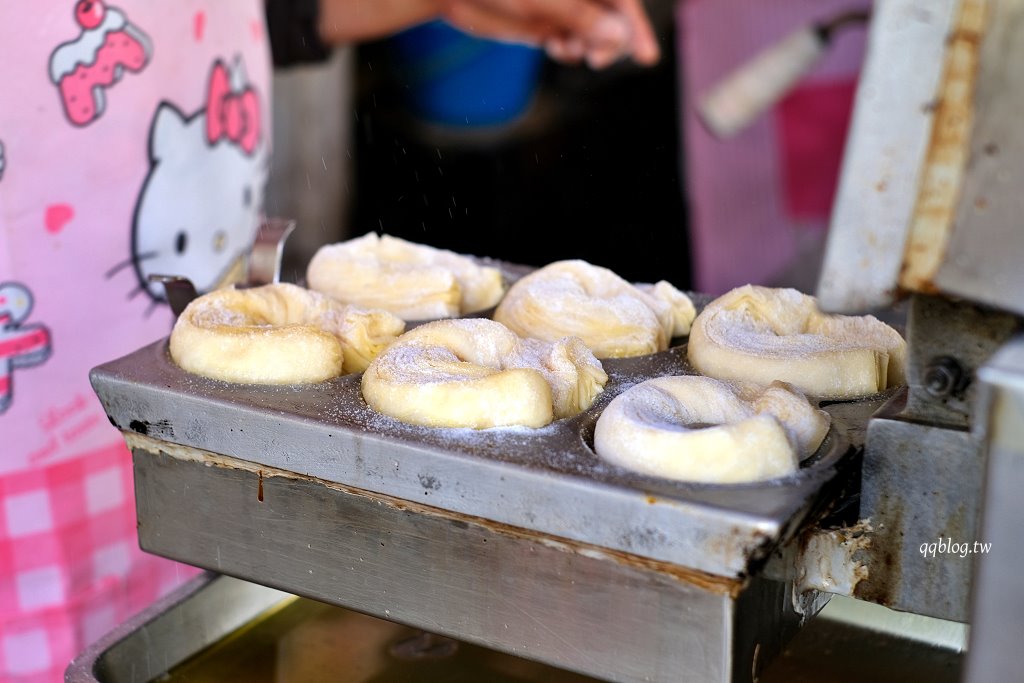 嘉義竹崎︱百年檜木甜甜圈.金黃酥脆口感好,一次買10個不嫌多,百年肖楠木、星空小屋旁 @QQ的懶骨頭 嘉義竹崎︱百年檜木甜甜圈.金黃酥脆口感好,一次買10個不嫌多,百年肖楠木、星空小屋旁 @QQ的懶骨頭